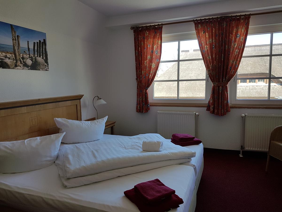 Hotel Alt Wittower Krug Wiek auf Rügen Kültér fotó